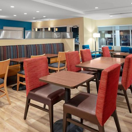 Towneplace Suites By Marriott Gainesville Exterior photo