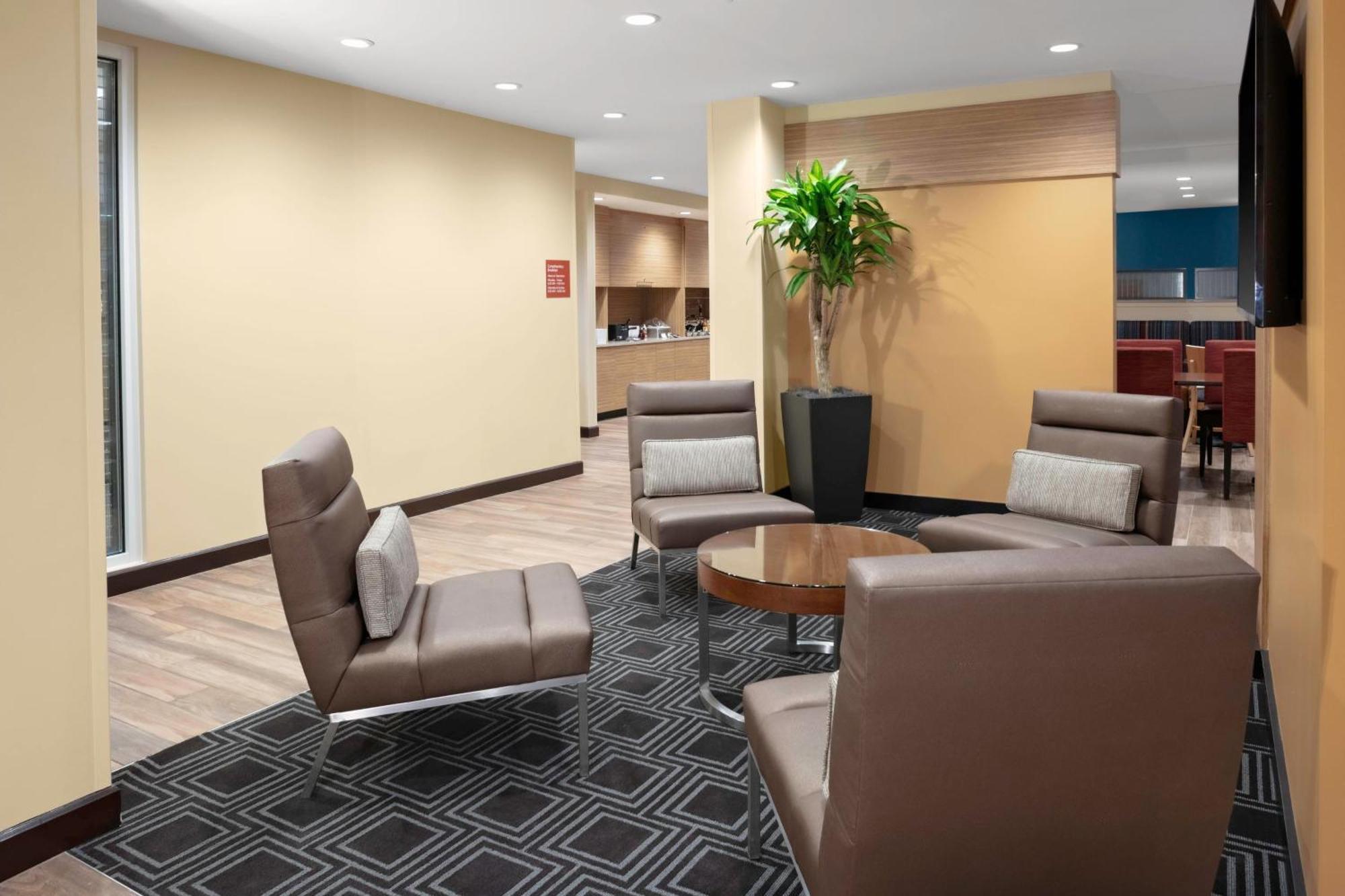 Towneplace Suites By Marriott Gainesville Exterior photo